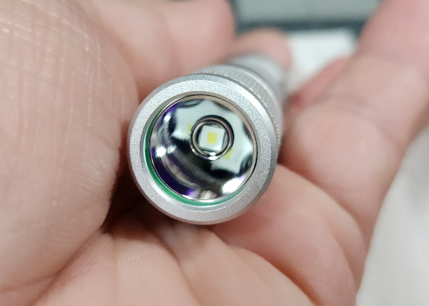 LUMINTOP TOOL AA 2.0 AA/14500 NICHIA 219C CREE XPL 650LM