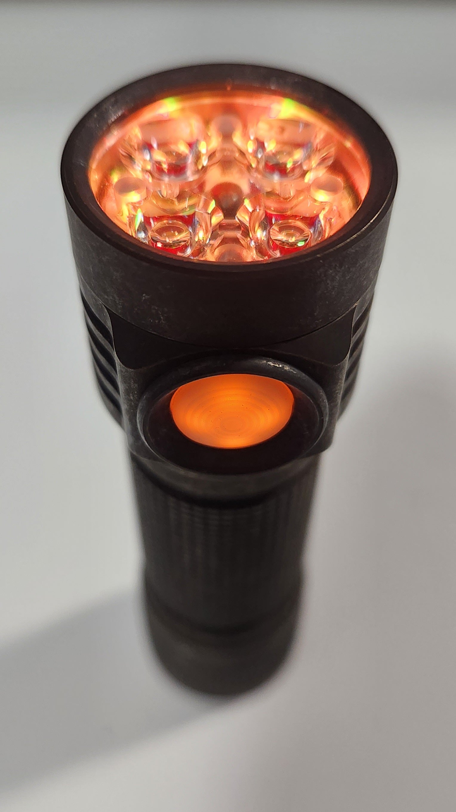 Emisar D4v2 Copper 2-CH 2CH High Power LED Flashlight *CUSTOM BUILD-TO-ORDER*