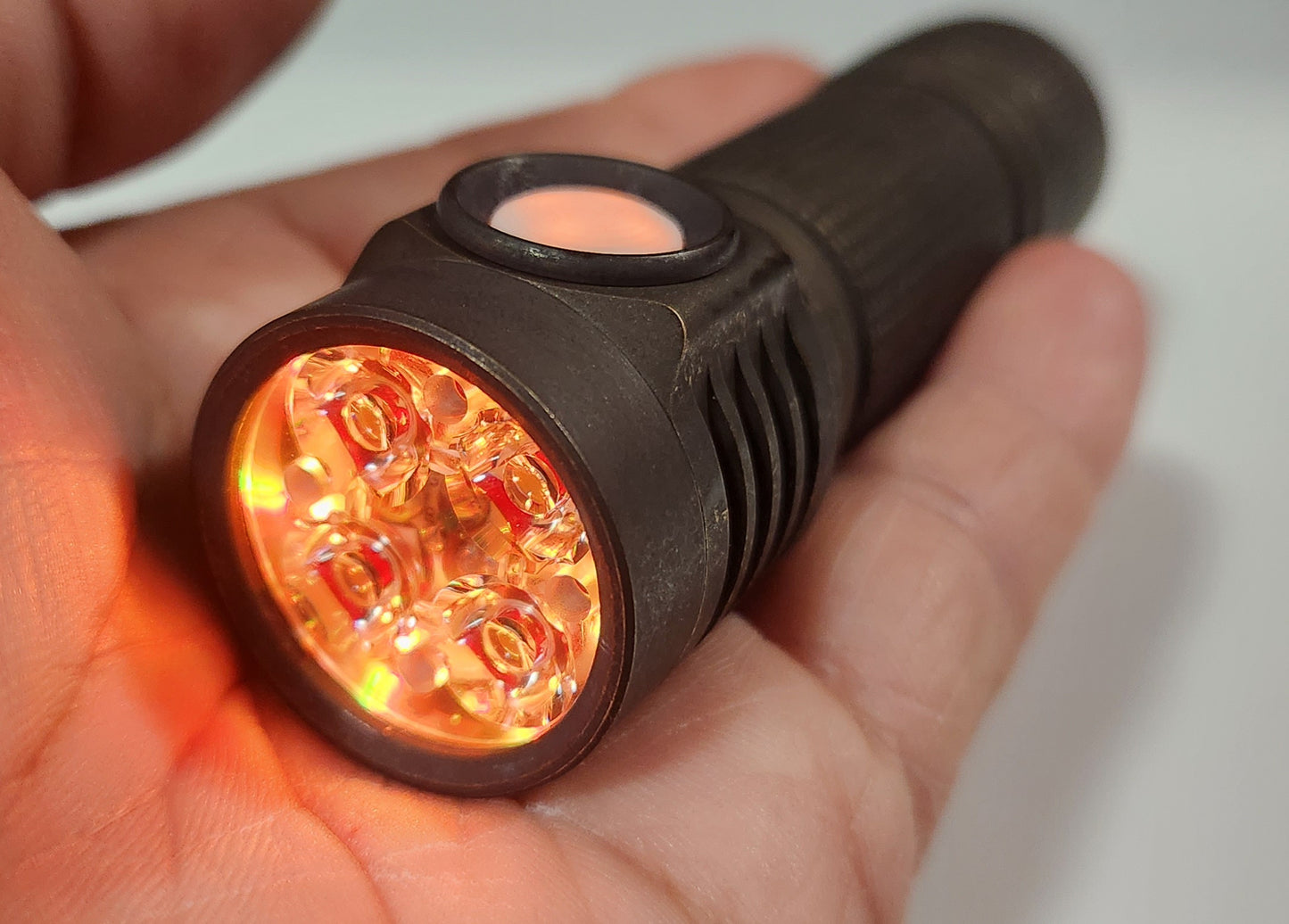 Emisar D4v2 Brass 2-CH 2CH High Power LED Flashlight *CUSTOM BUILD-TO-ORDER*