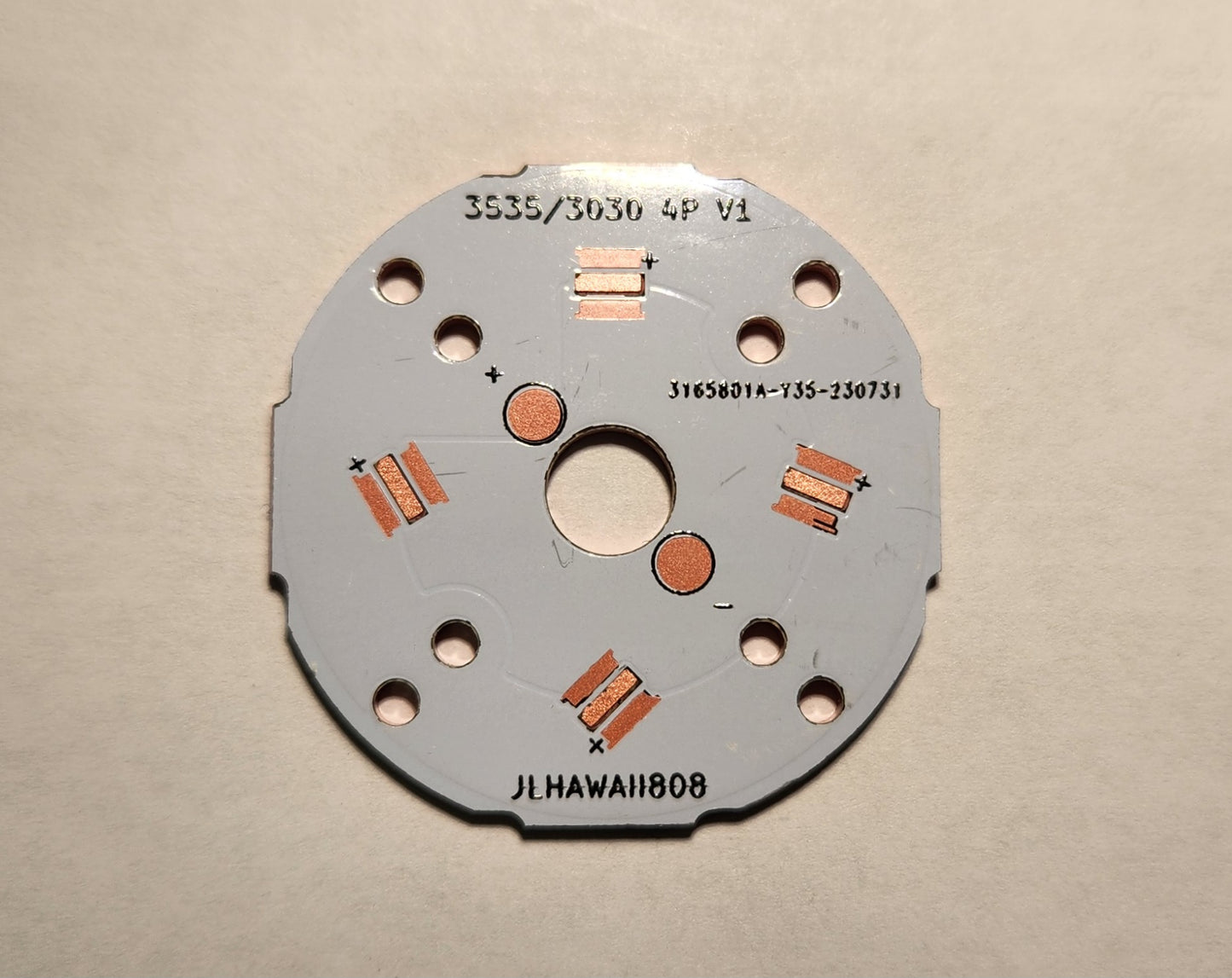 Emisar Noctigon XP Raw MCPCB/AUX Custom 33 X 1.6MM D4SV2 CUSTOM 3030 3535 SMD MCPCB (PERFECT FOR OSRAM W1 W2 EMITTER