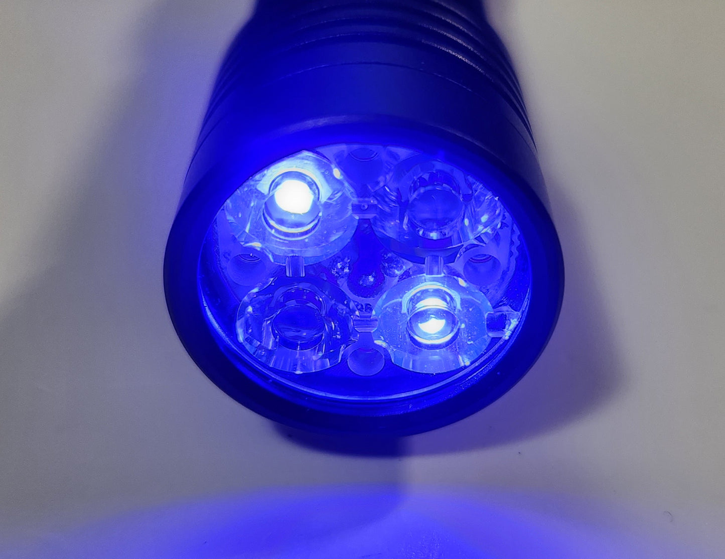 Emisar D4K 2CH 2-CH 21700 High Power EDC Flashlight *CUSTOM BUILT-TO-ORDER*