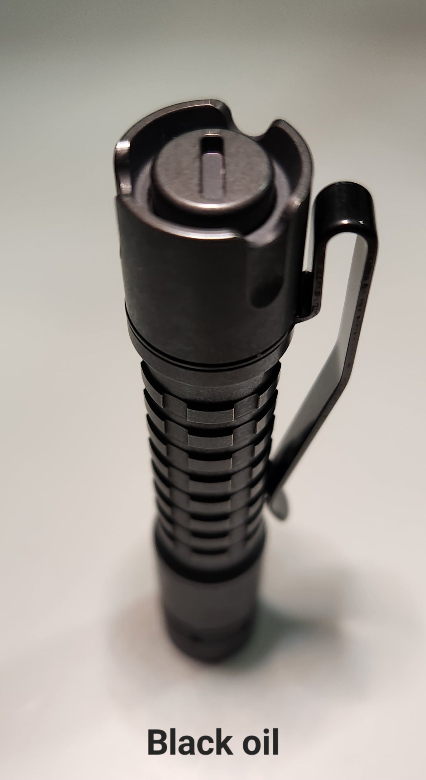 Reylight Pineapple Mini Titanium Black Oil Anodized Nichia 519A