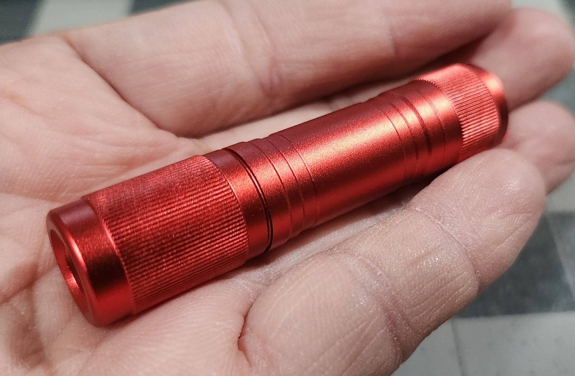 Emisar KC1 Keychain High Power Mini LED Flashlight