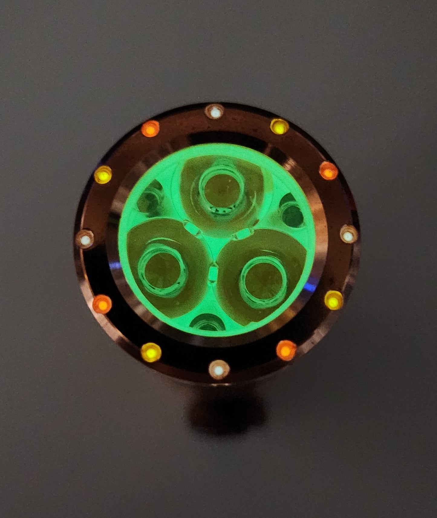 ReyLight Dawn Triple V2.2 - Copper, Brass, Nichia 519a 4000K R9080