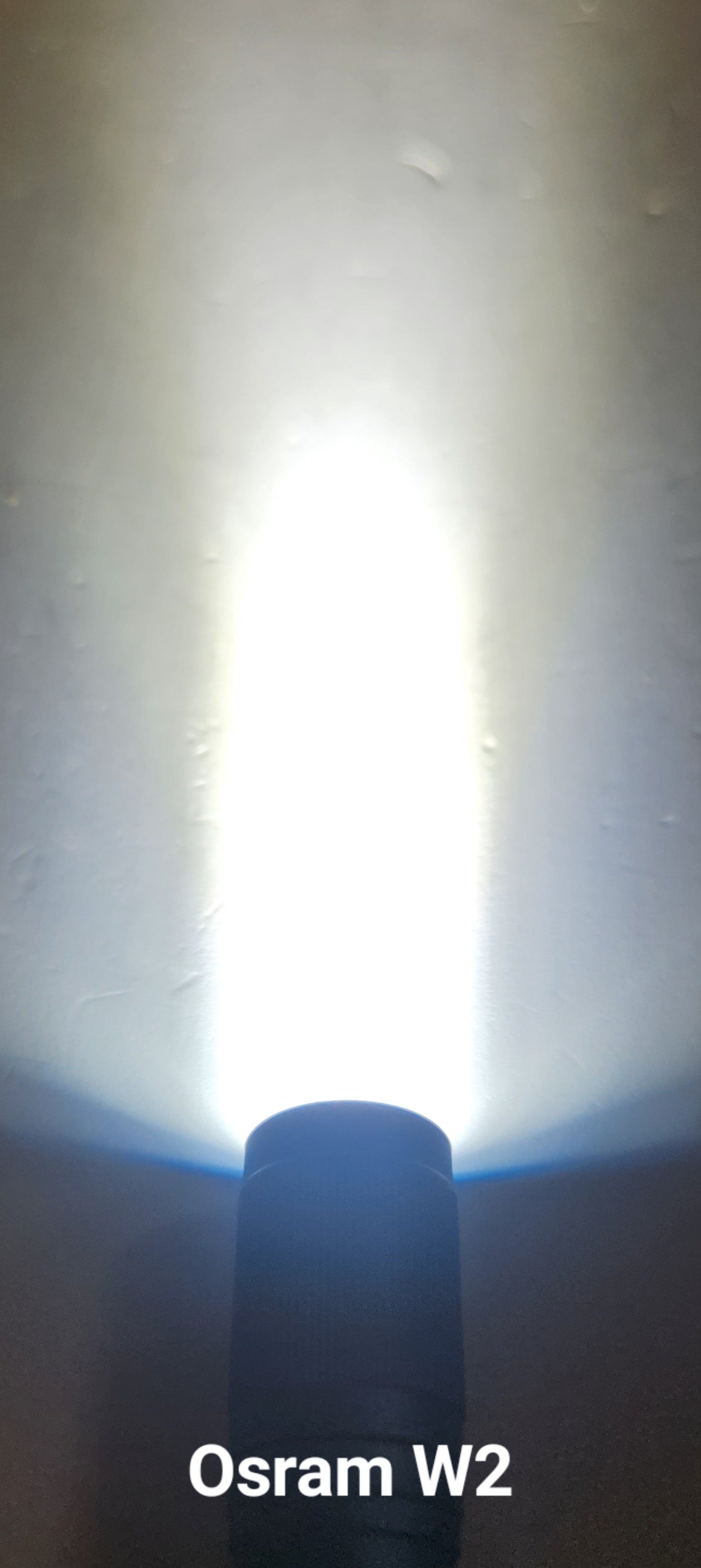 Emisar KC1 Keychain High Power Mini LED Flashlight