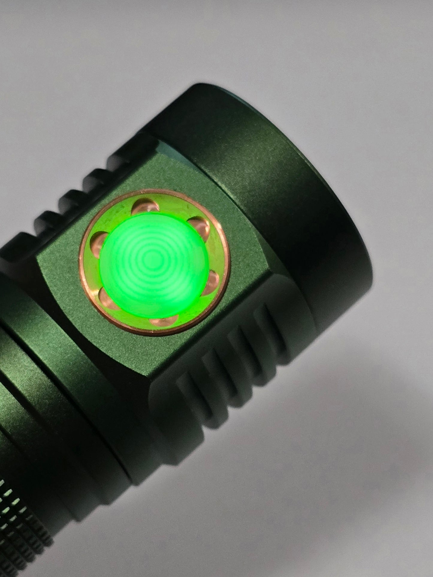 Emisar DA1k 21700 LED Flashlight W/Lume X1 Driver *CUSTOM BUILT-TO-ORDER*