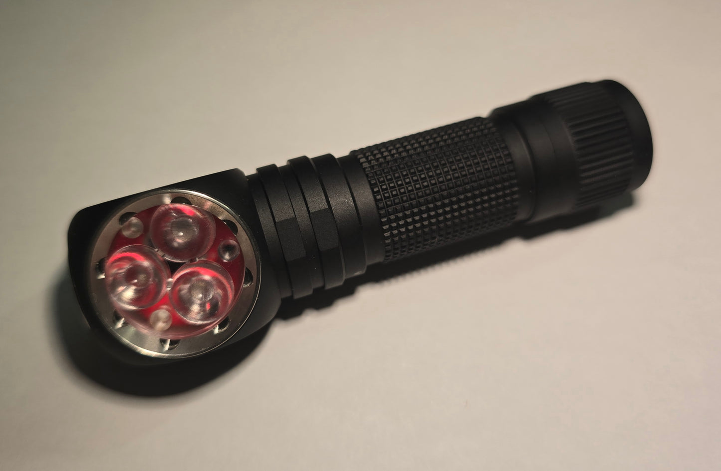 Emisar DW3AA AA/14500 Premium Compact LED Flashlight *CUSTOM BUILT-TO-ORDER* BLACK