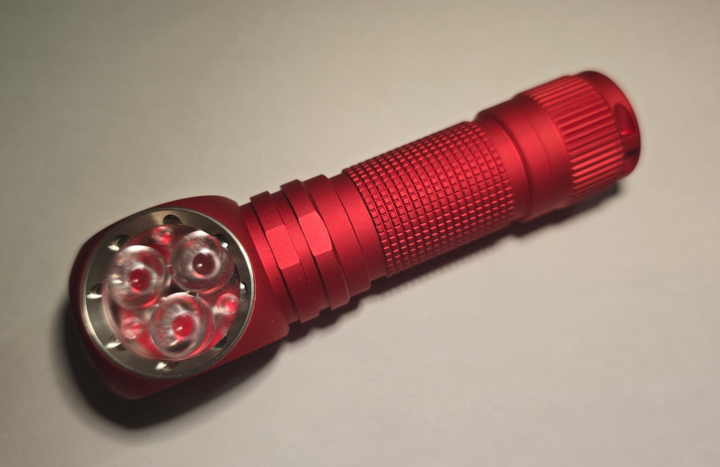 Emisar DW3AA AA/14500 Premium Compact LED Flashlight *CUSTOM BUILT-TO-ORDER* RED
