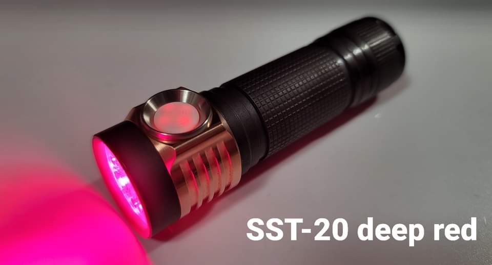 Emisar D4V2 Titanium High Power LED Flashlight *CUSTOM BUILD-TO-ORDER*