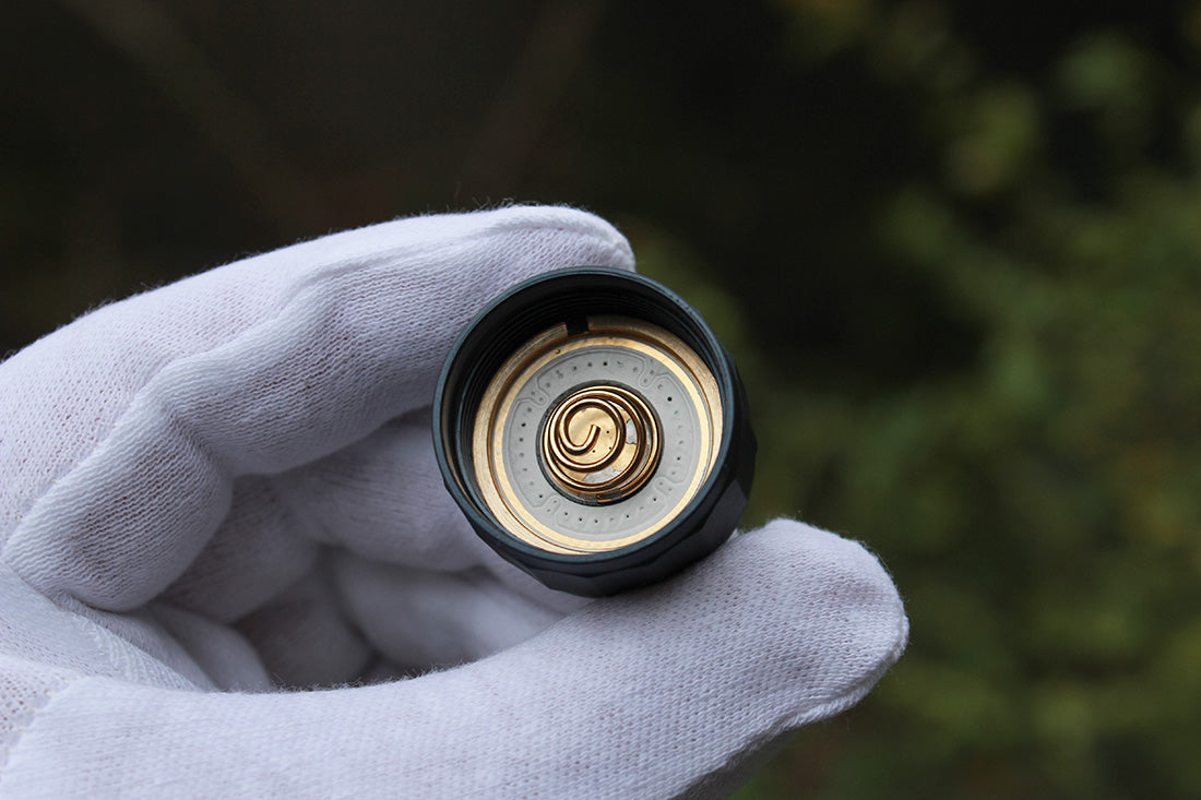 Noctigon KR4 18650 High Power LED Flashlight "CUSTOM BUILT-TO-ORDER"