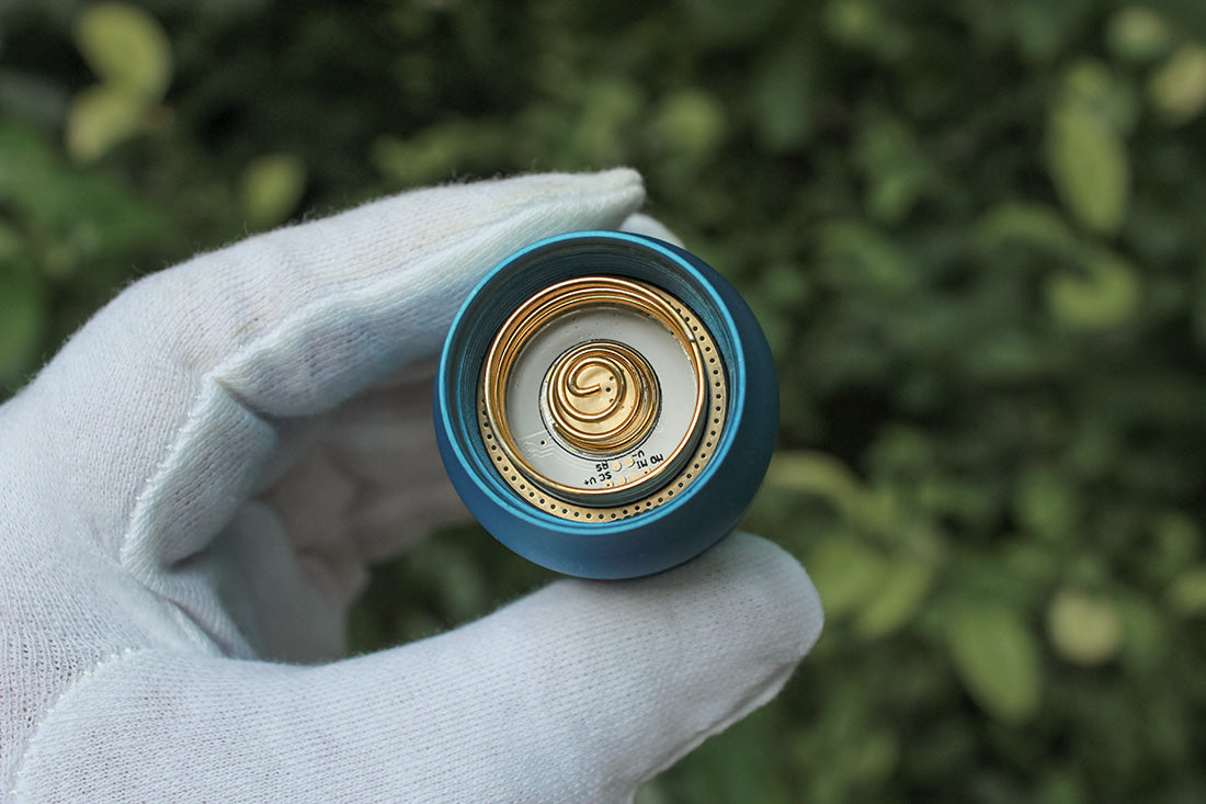 Noctigon KR1 18650 LED Flashlight *CUSTOM BUILT-TO-ORDER*