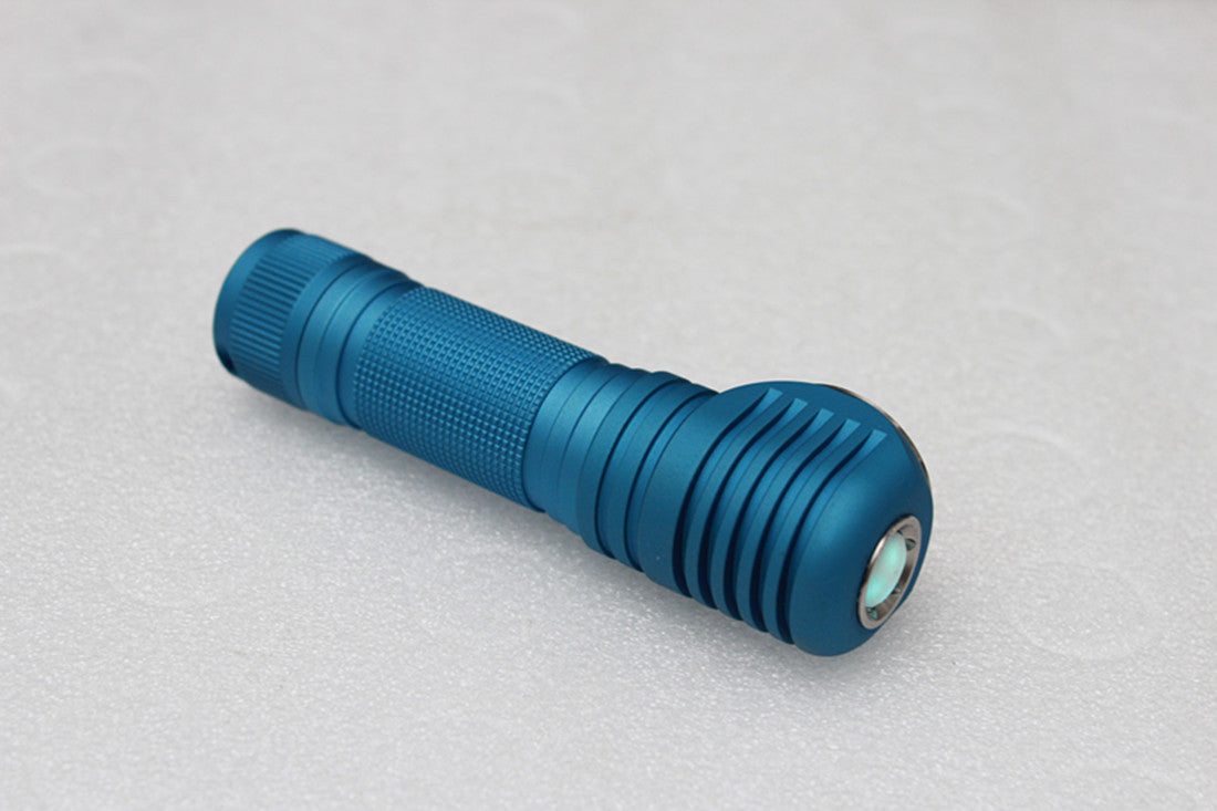 Emisar DW4 18650 Right Angle LED Flashlight *CUSTOM BUILT-TO-ORDER*
