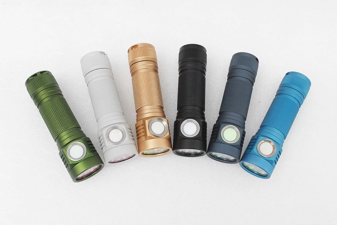 Emisar D4v2 Quad SST20 SST-20 4000K 95CRI 3000 Lumens High Power LED Flashlight 4000K