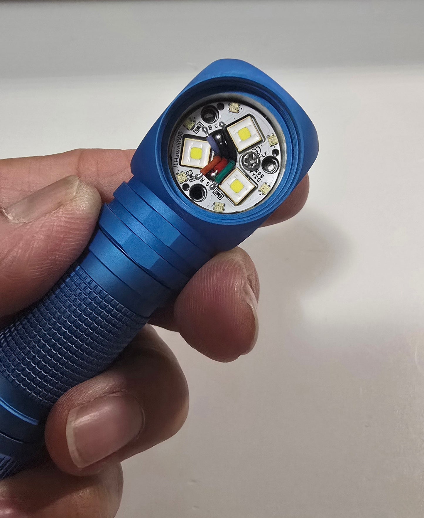 Emisar DW3AA AA/14500 Premium Compact LED Flashlight *CUSTOM BUILT-TO-ORDER*