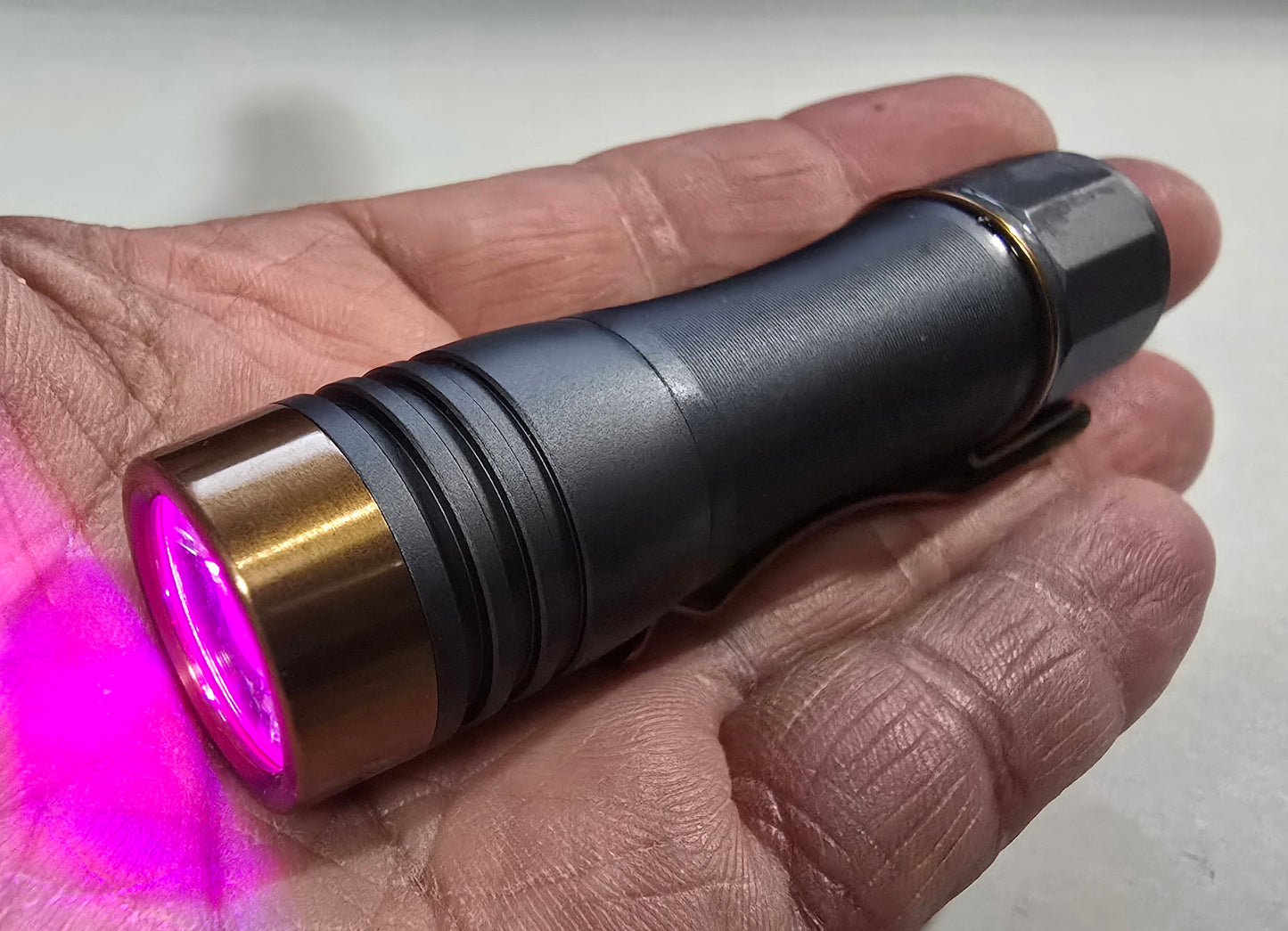 Noctigon KR1AA v1 14500/AA Custom LED Flashlight GRAY V1