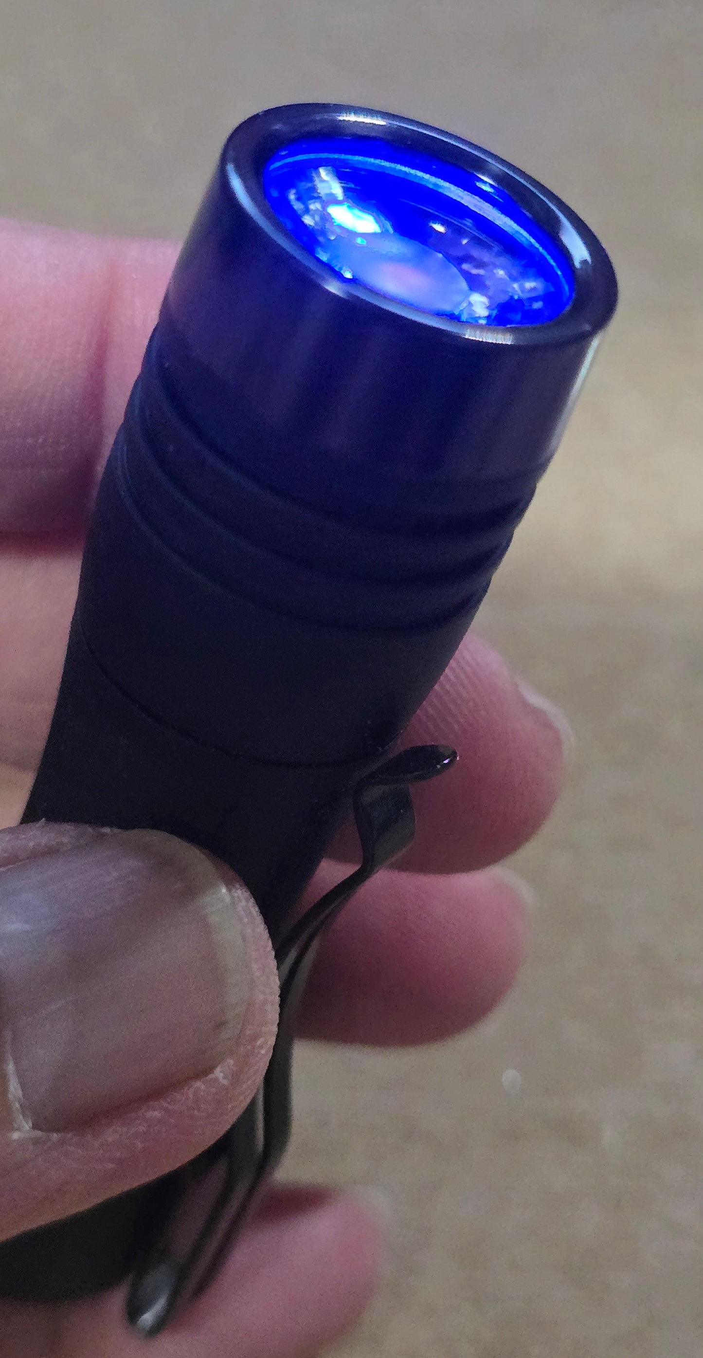 Noctigon KR1AA V1/V2 14500/AA Custom LED Flashlight