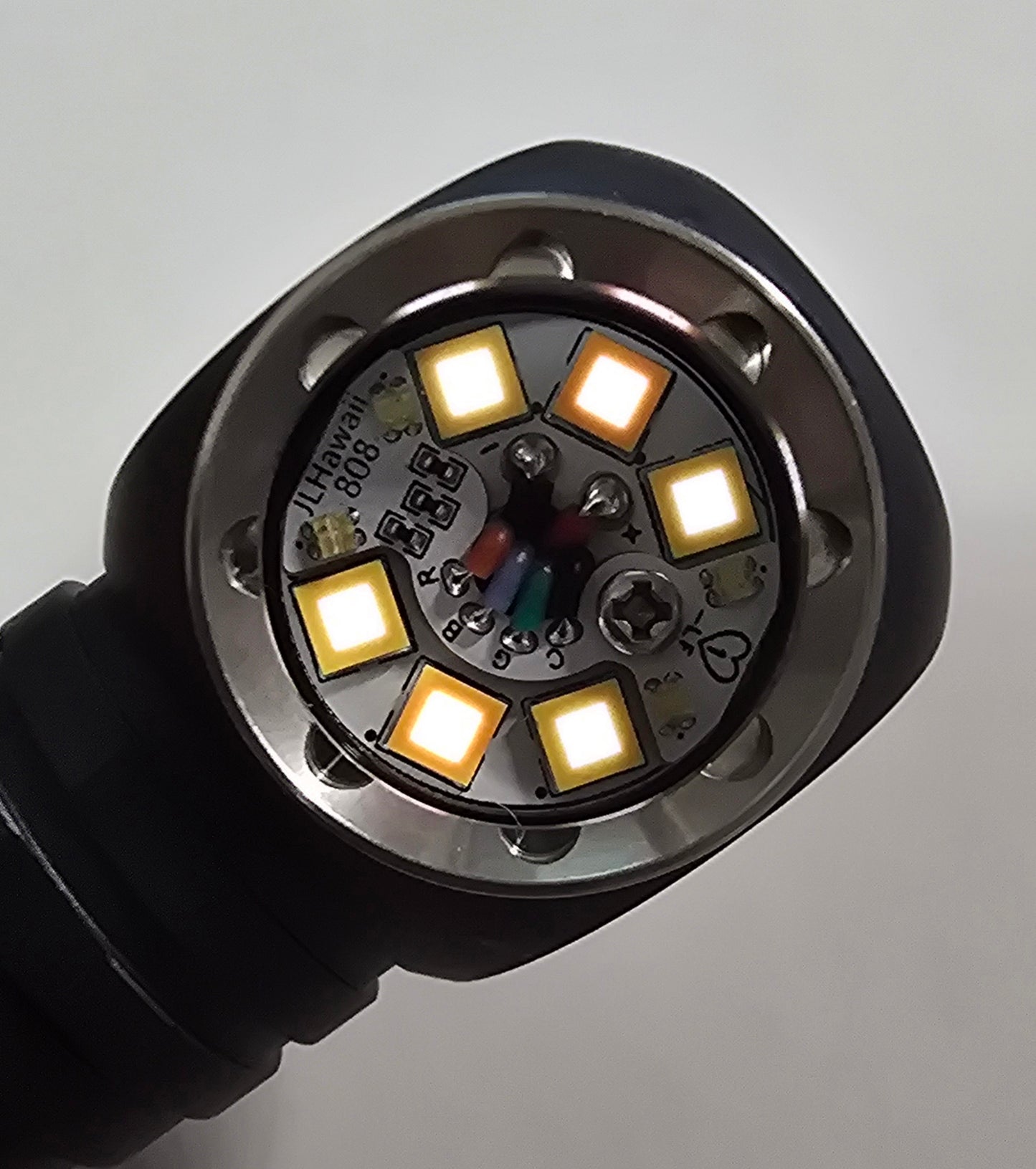 Emisar DW3AA AA/14500 Premium Compact LED Flashlight *CUSTOM BUILT-TO-ORDER*