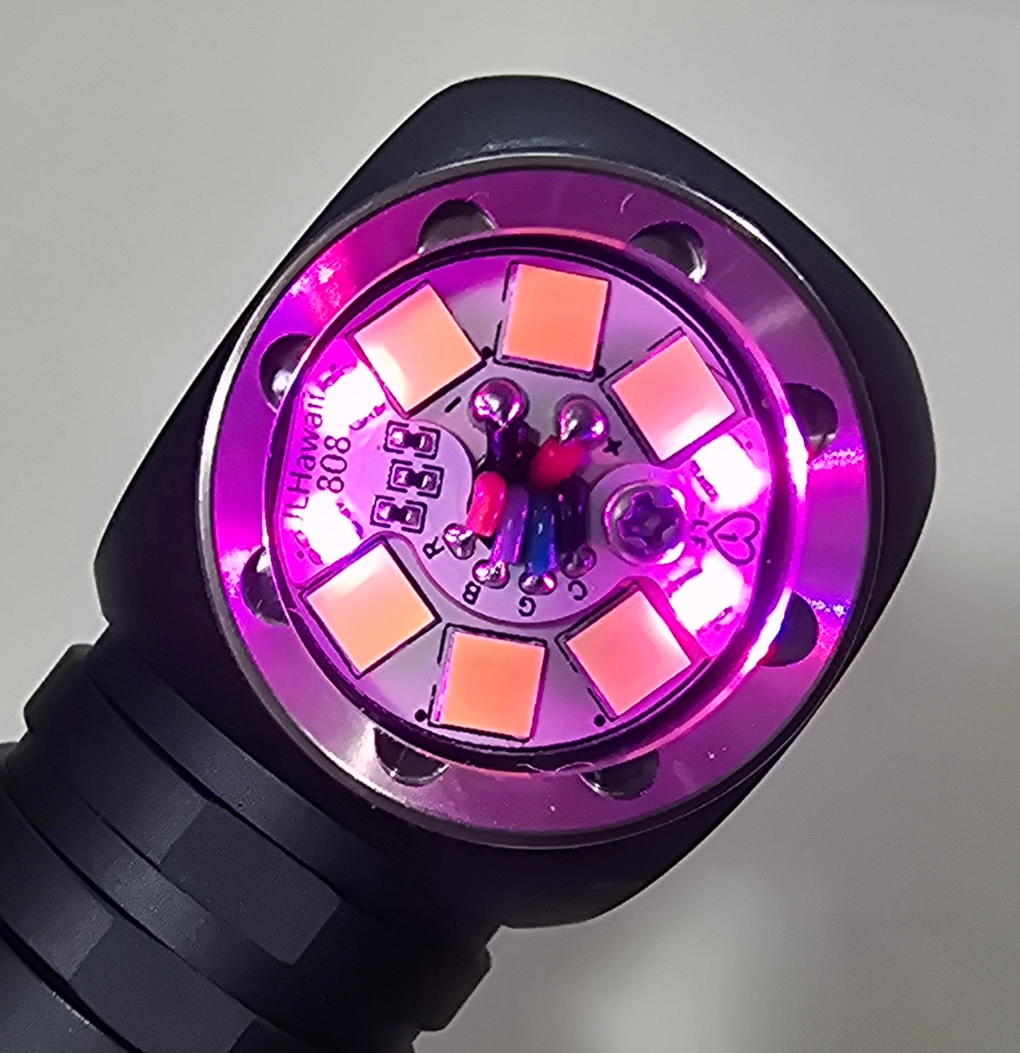 Emisar DW3AA AA/14500 Premium Compact LED Flashlight *CUSTOM BUILT-TO-ORDER*