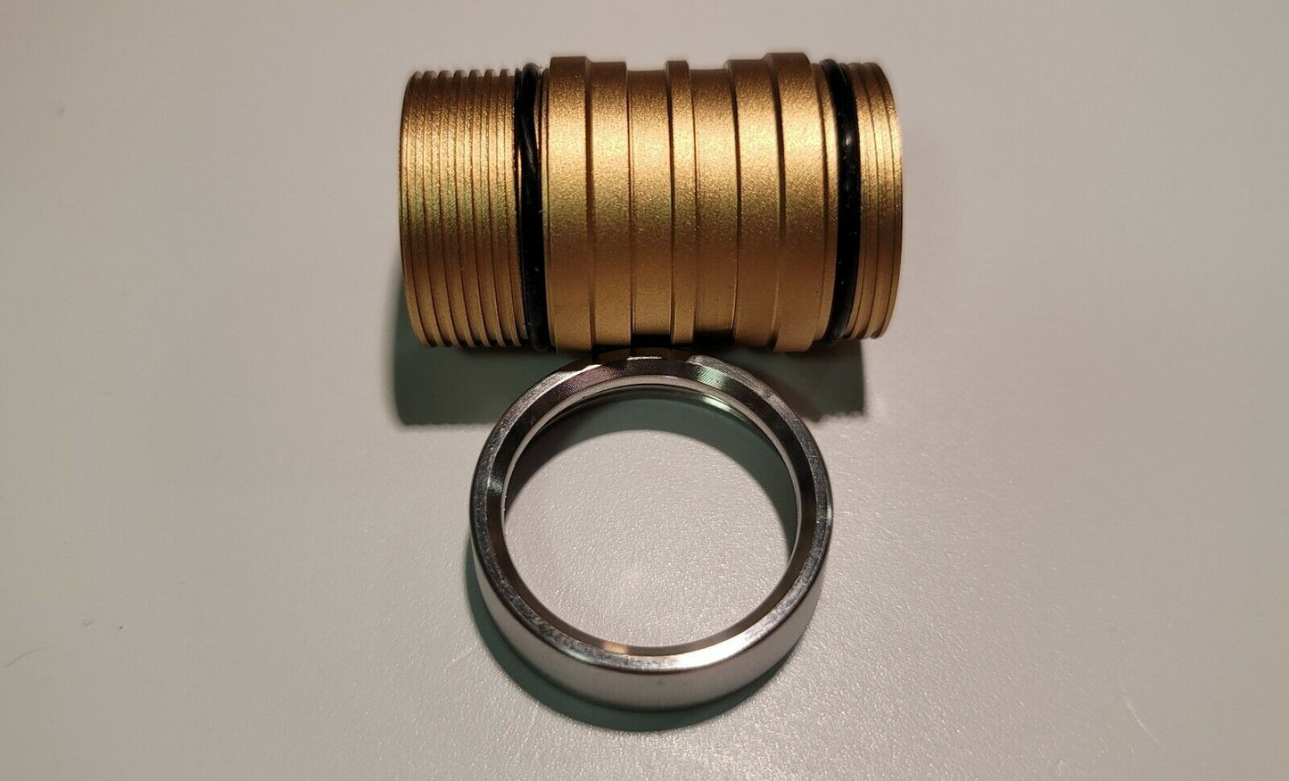 EMISAR D4V2 18350 SHORT TUBE + STAINLESS BEZEL COMBO SAND