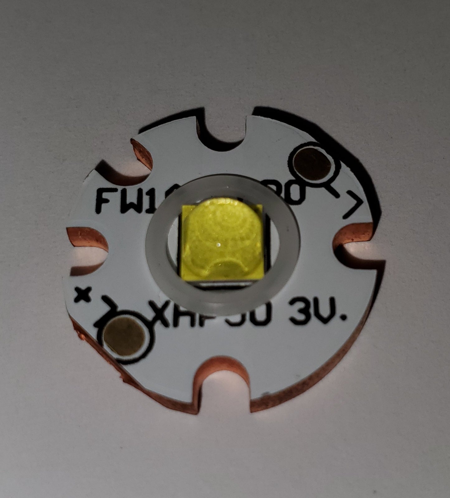 LUMINTOP FW1A PRO MOD CREE XHP50.2 3500 LUMENS