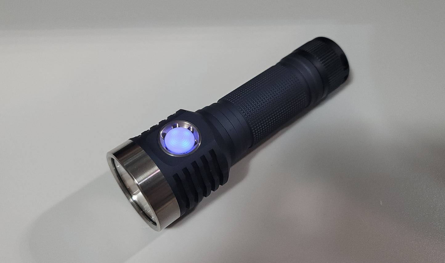 Emisar D1 Mini Thrower 18650 LED Flashlight "CUSTOM BUILT-TO-ORDER" GRAY
