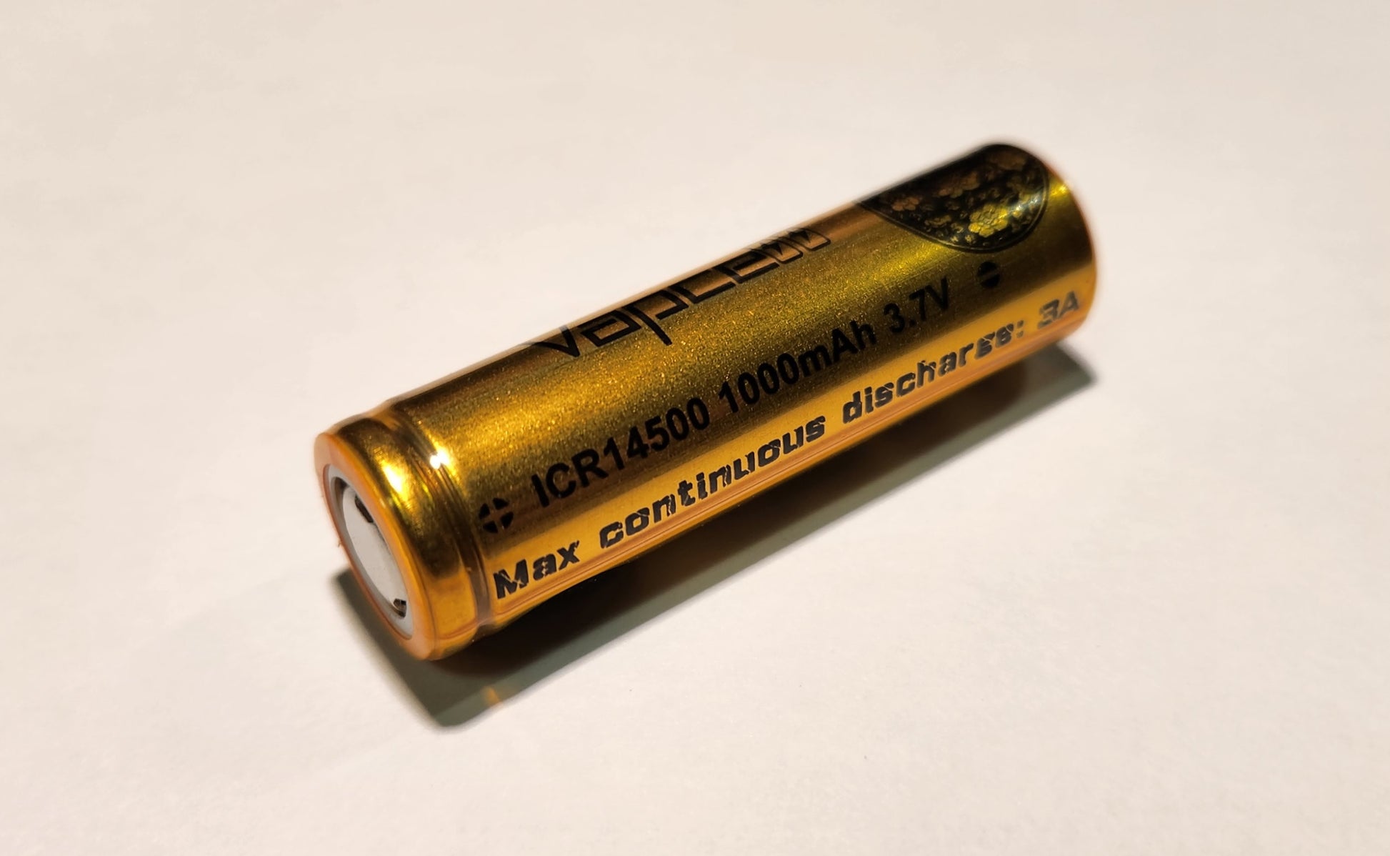 Vapcell Gold ICR 14500 1000mah 3A Lithium Rechargeable Battery FLAT TOP