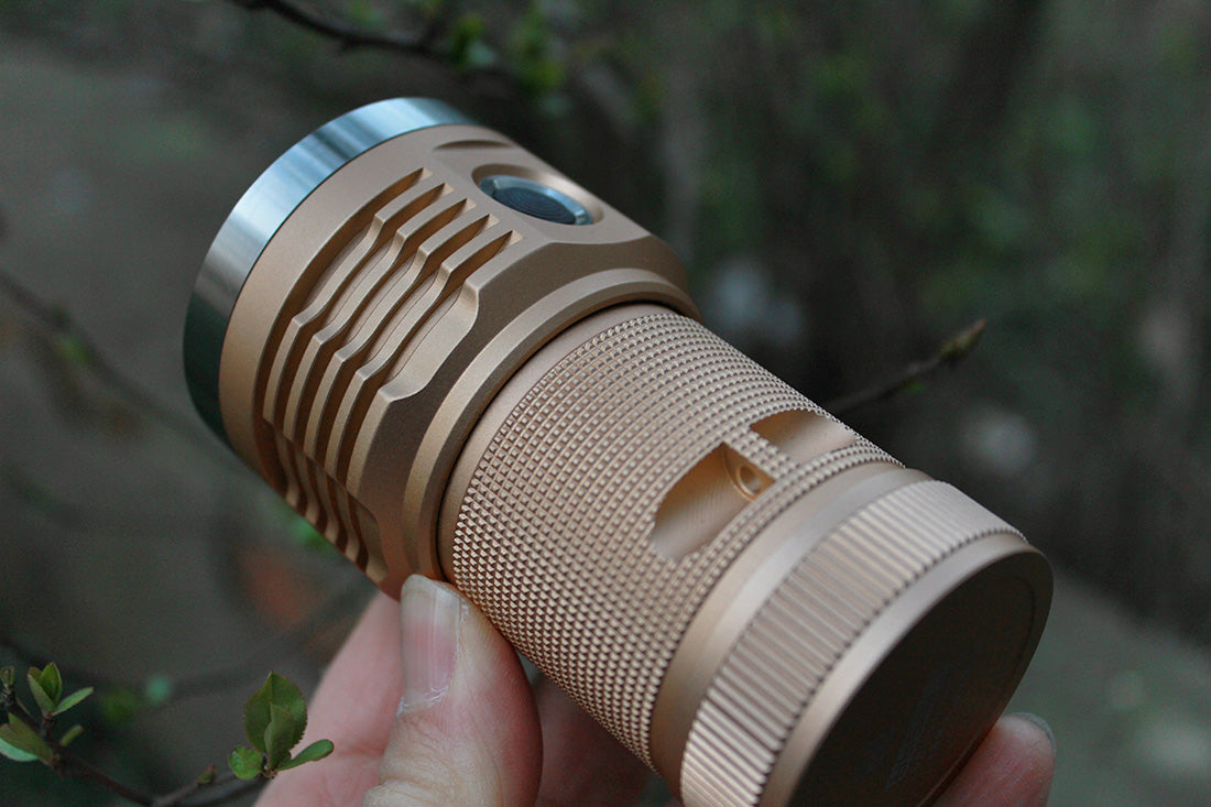 EMISAR D18 CUSTOM OSRAM W1/W2 MIX