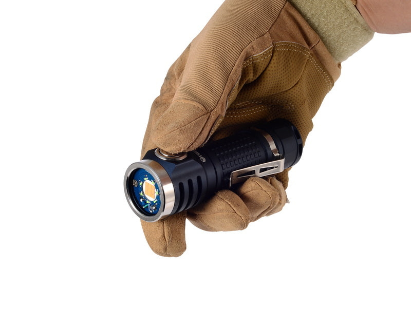 Fireflies PL09mu 9 x Nichia E21a Mule LED Flashlight