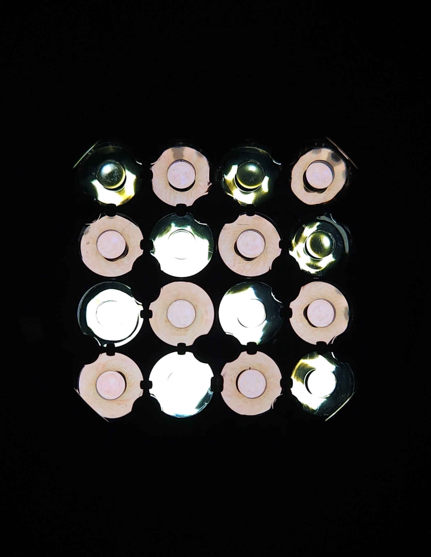 Noctigon M44 Meteor 4 x Quad 16 LED High Power Led Flashlight Tint Ramp/Channel Switching