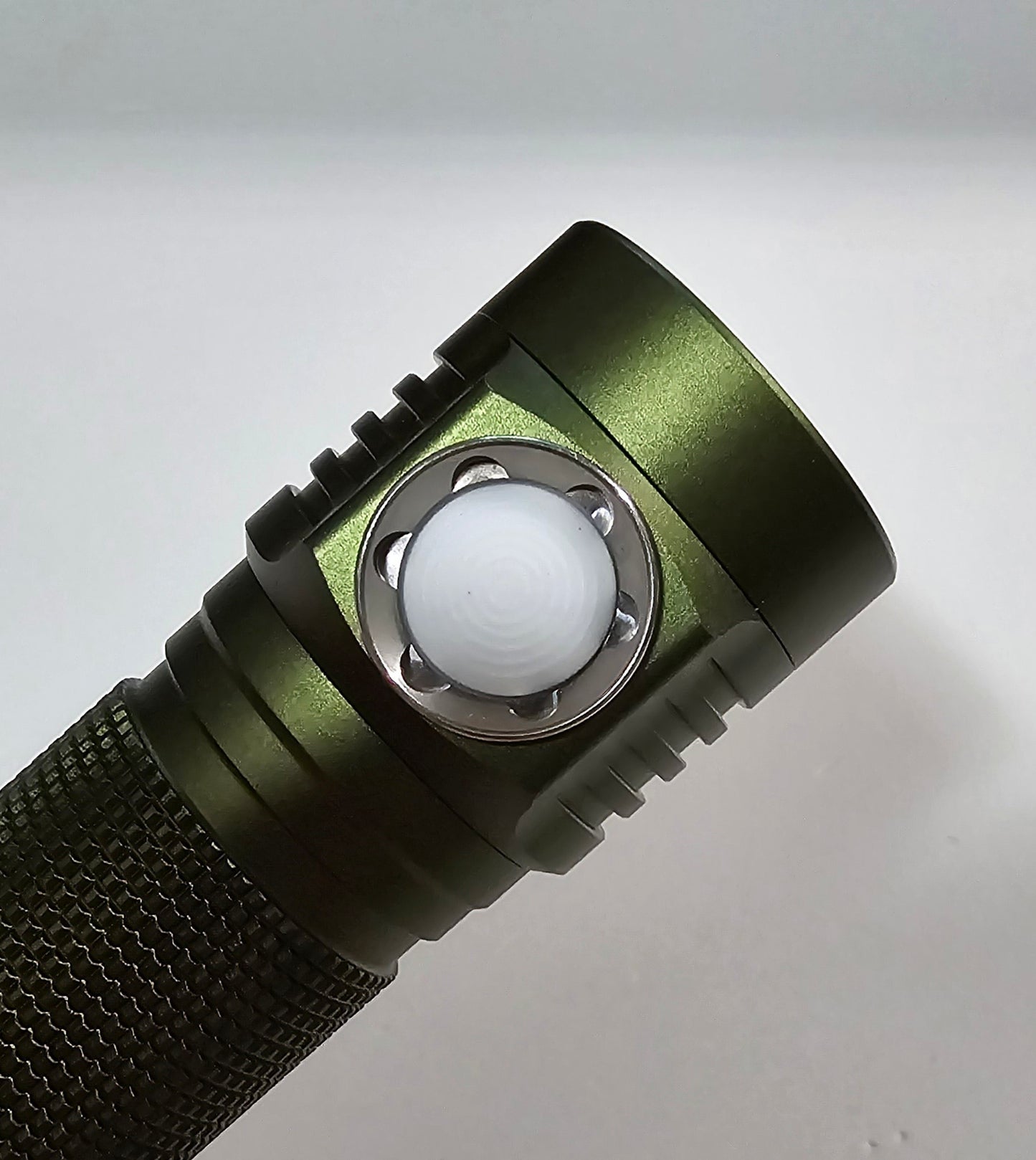 Emisar D4v2 Mule High Power LED Flashlight *CUSTOM BUILT-TO ORDER