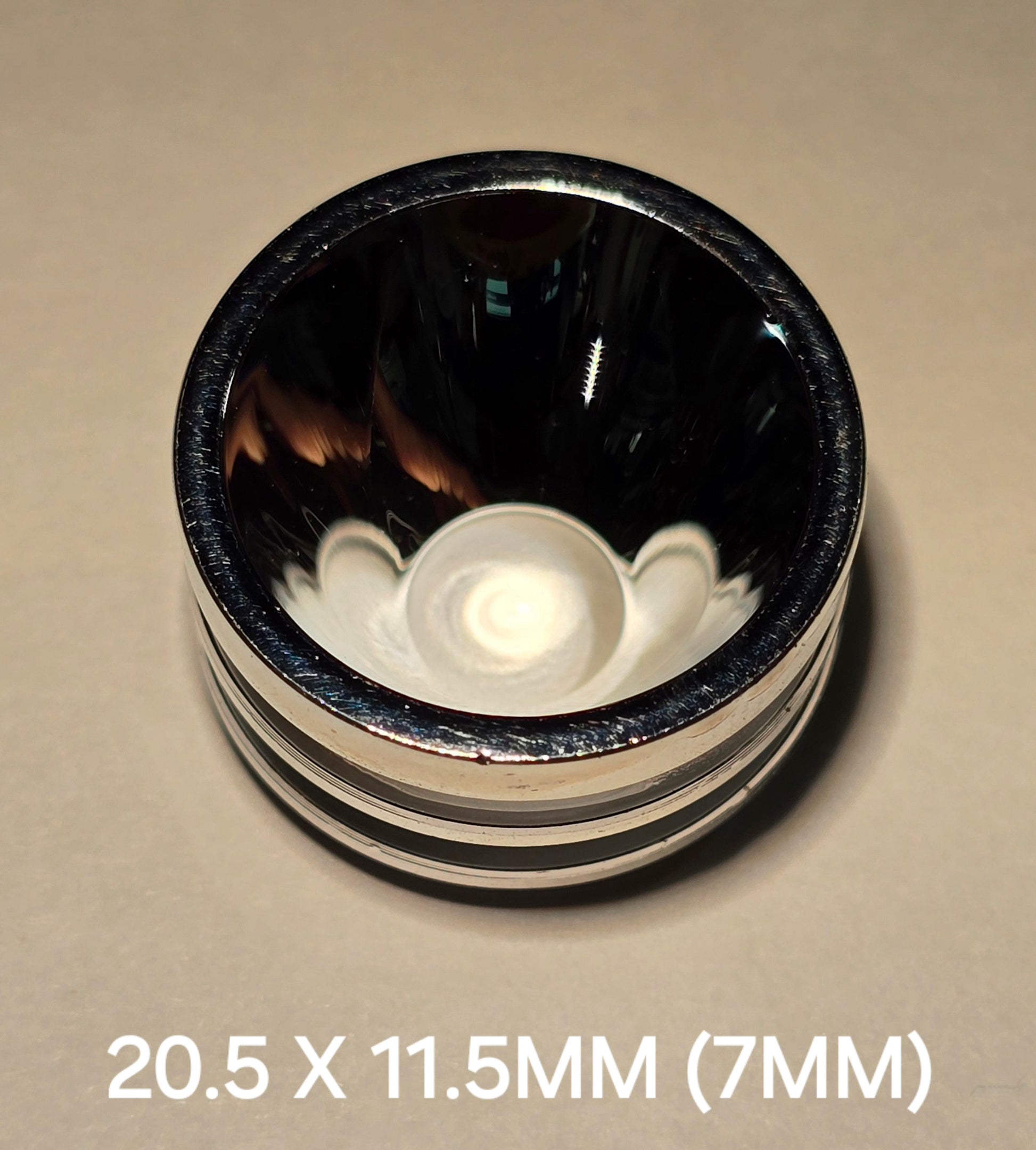 Aluminum Reflector SMO or OP 20.5 X 11.5MM SMO 7MM LED OPENING (CONVOY)