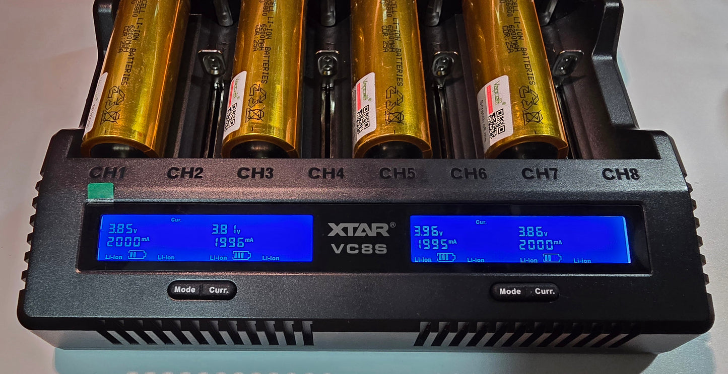 XTAR VC8S Intelligent and multifunctional Battery Charger