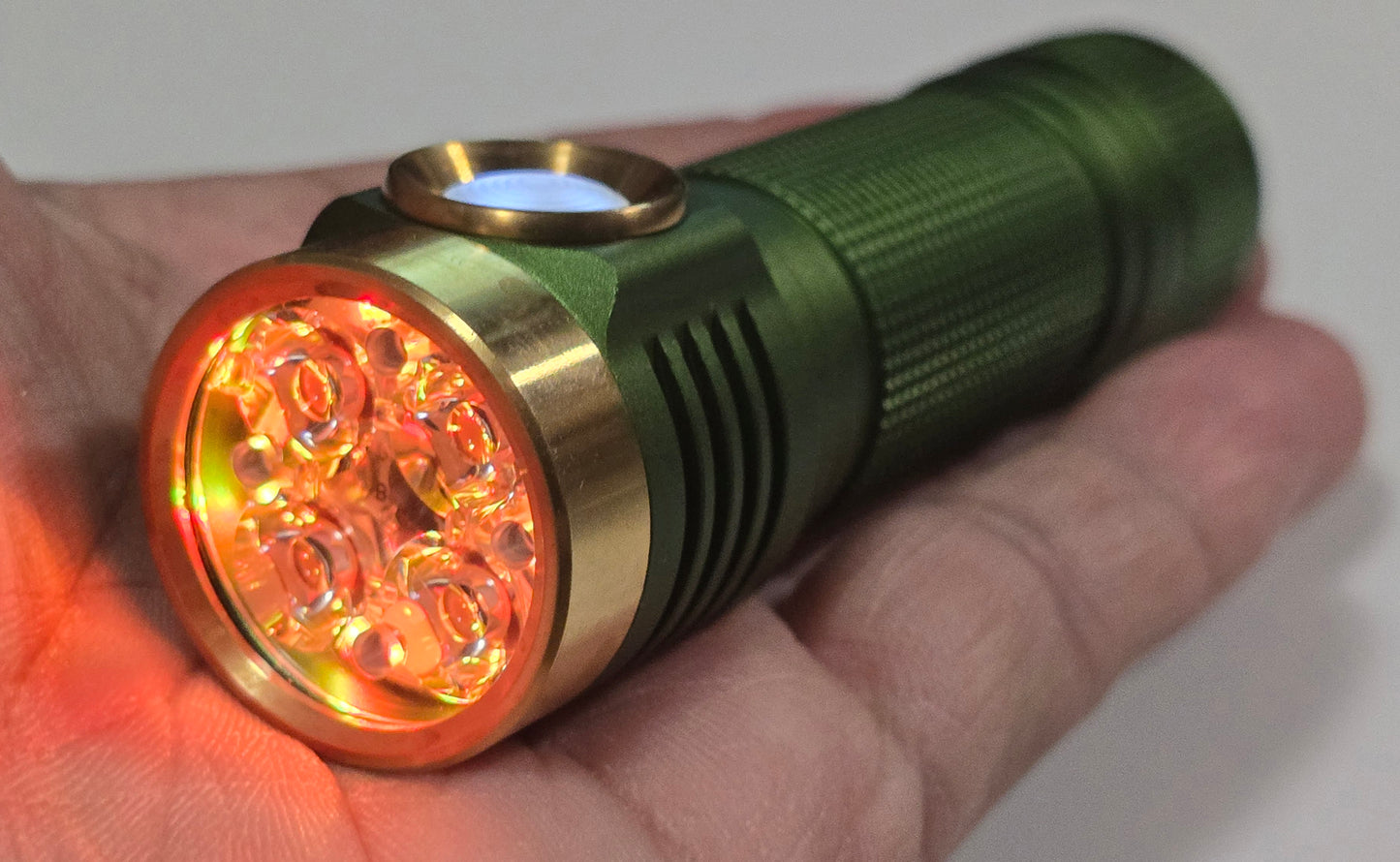 Emisar D4v2 Quad High Power LED Flashlight *CUSTOM BUILD-TO-ORDER*