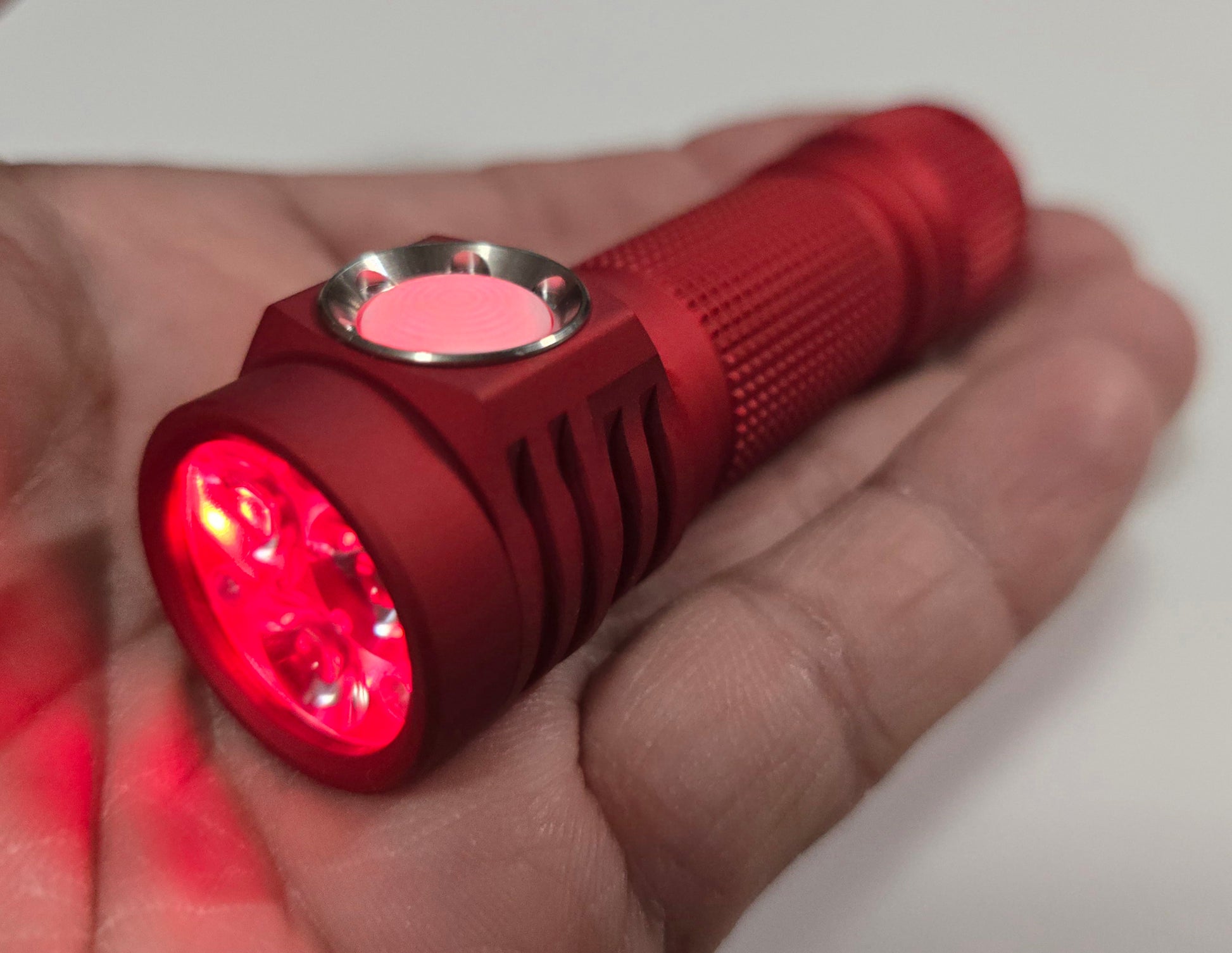 Emisar D3AA AA/14500 Premium Compact LED Flashlight *CUSTOM BUILT-TO-ORDER*