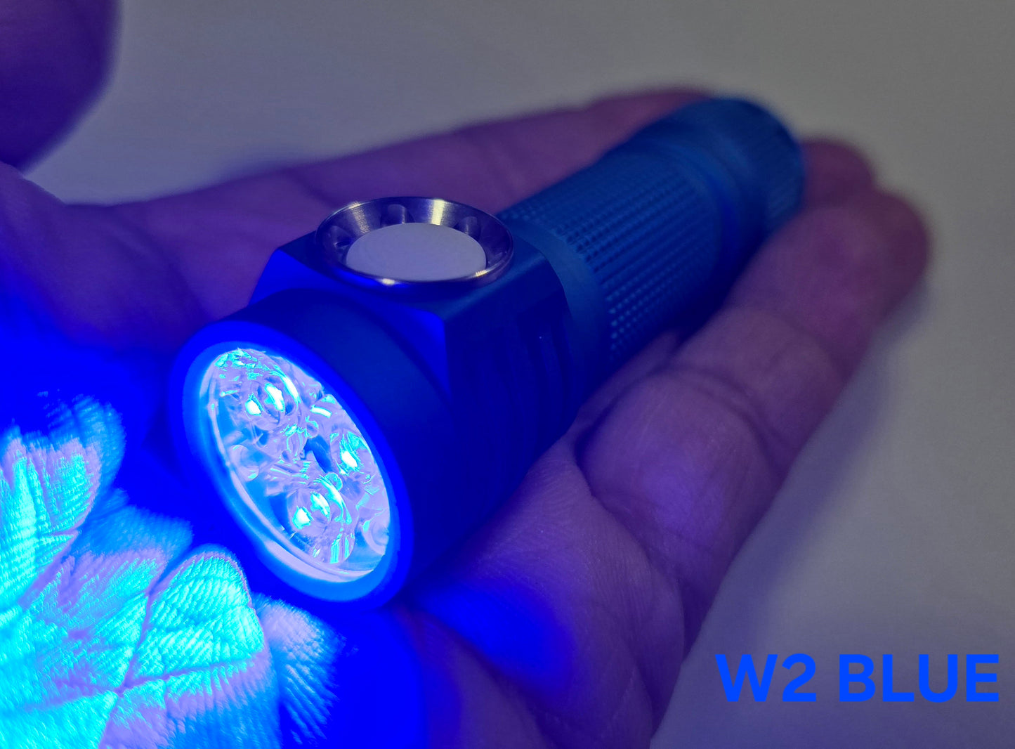 Emisar D3AA AA/14500 Premium Compact LED Flashlight