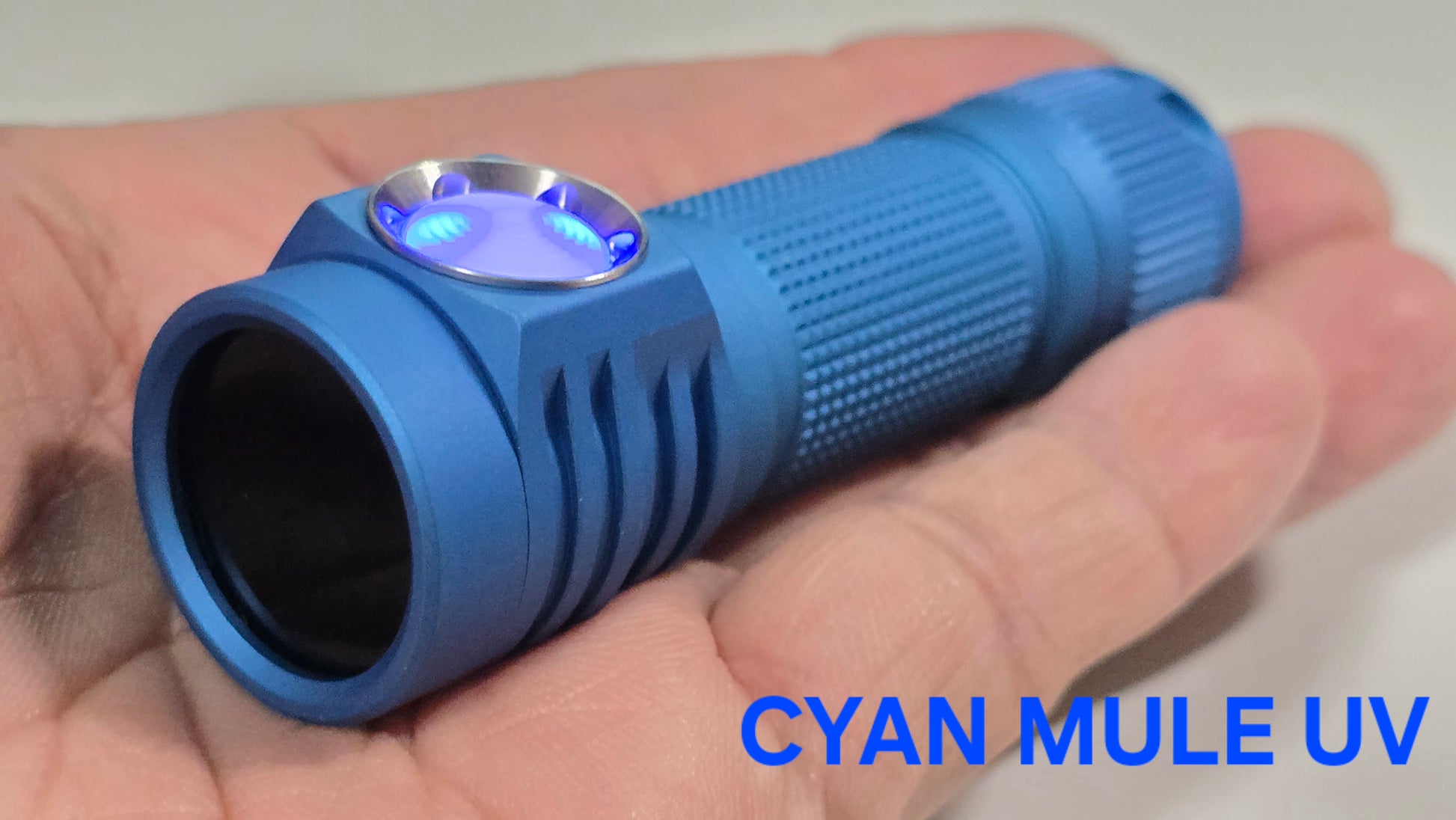 Emisar D3AA AA/14500 6 X LED 365NM UV Mule Compact LED Flashlight