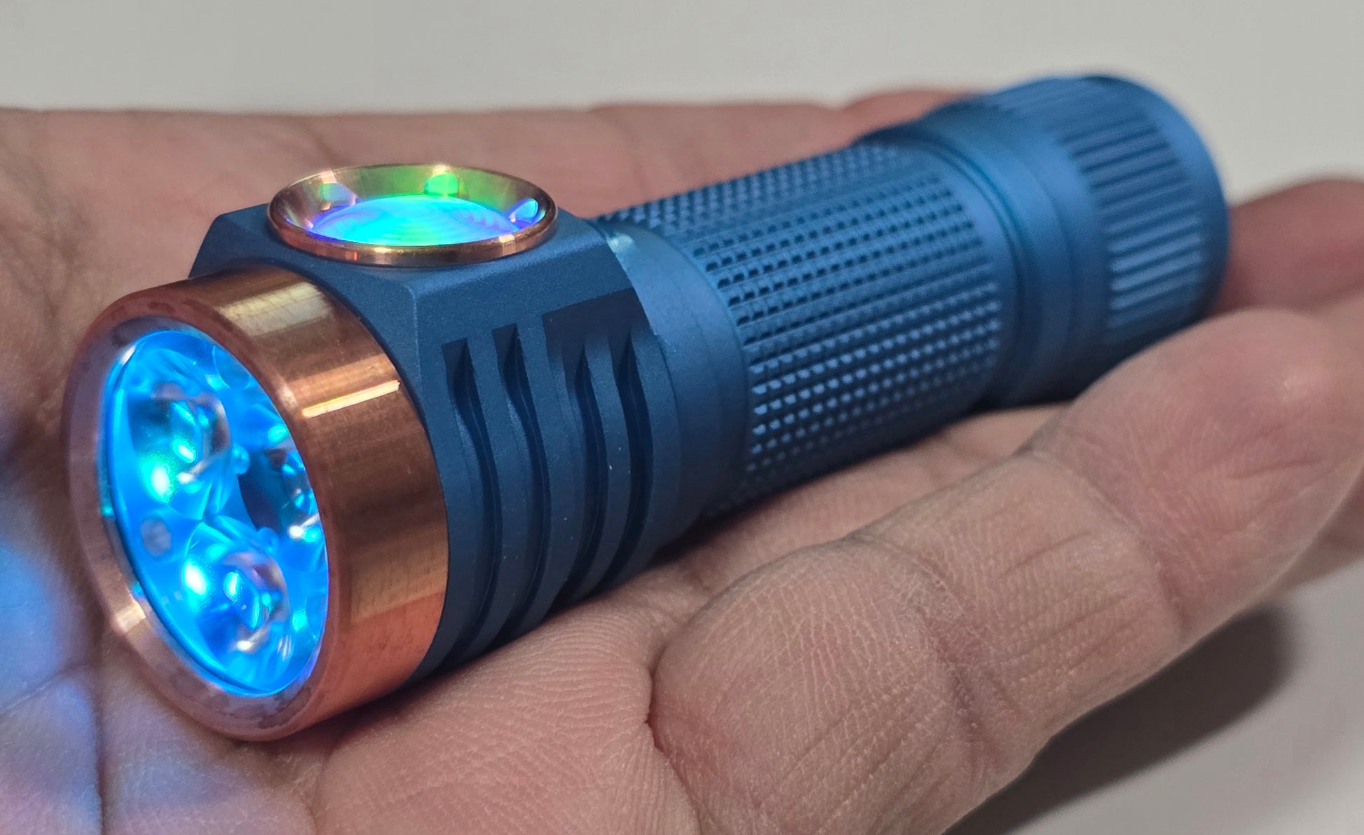 Emisar D3AA AA/14500 Premium Compact LED Flashlight *CUSTOM BUILT-TO-ORDER*