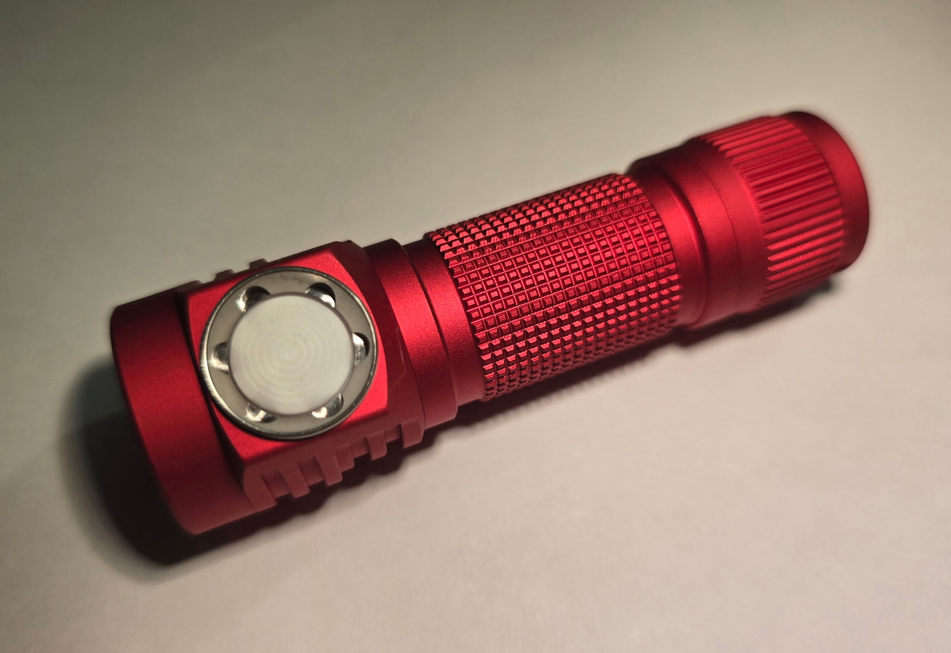 Emisar D3AA AA/14500 Premium Compact LED Flashlight *CUSTOM BUILT-TO-ORDER* RED