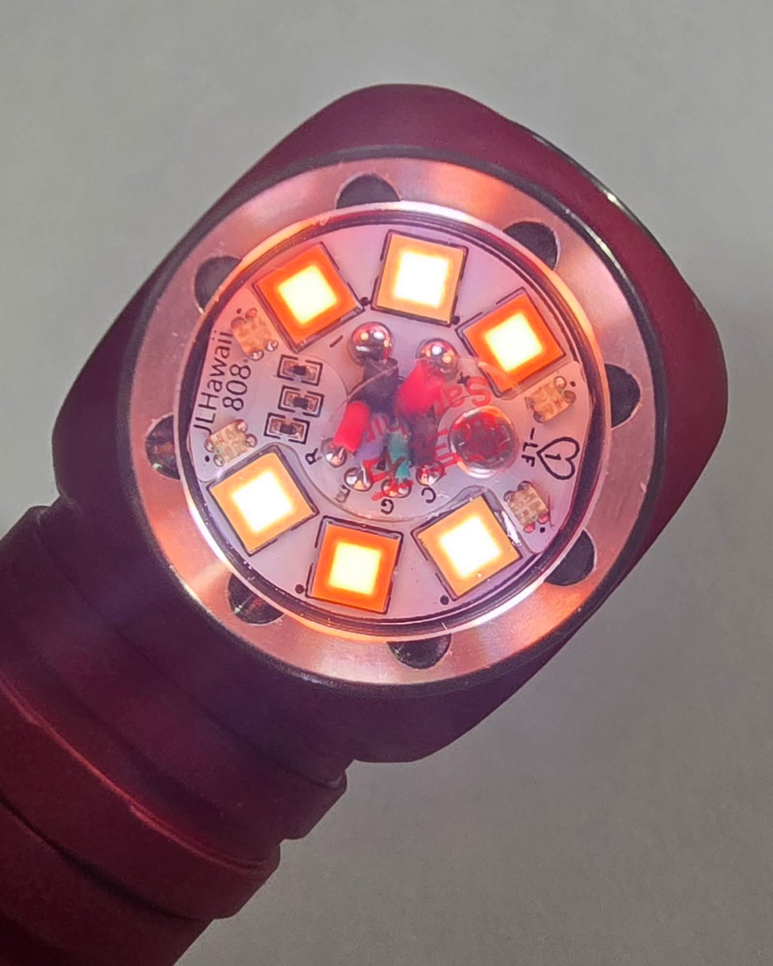 Emisar DW3AA AA/14500 Premium Compact LED Flashlight *CUSTOM BUILT-TO-ORDER*