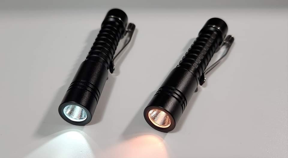 ReyLight Pineapple Mini Titanium Nichia AAA/10440 LED Flashlight *** FREE 10440 BATTERY BUT HAS TO SHIP FEDEX ***