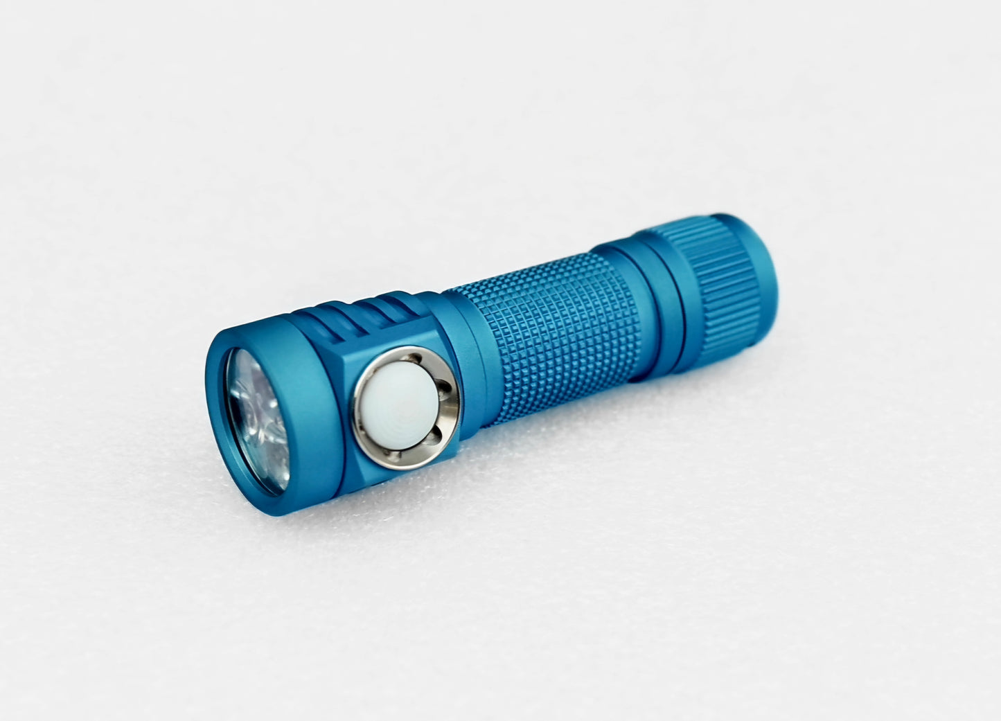 Emisar D3AA AA/14500 SST20 Compact LED Flashlight