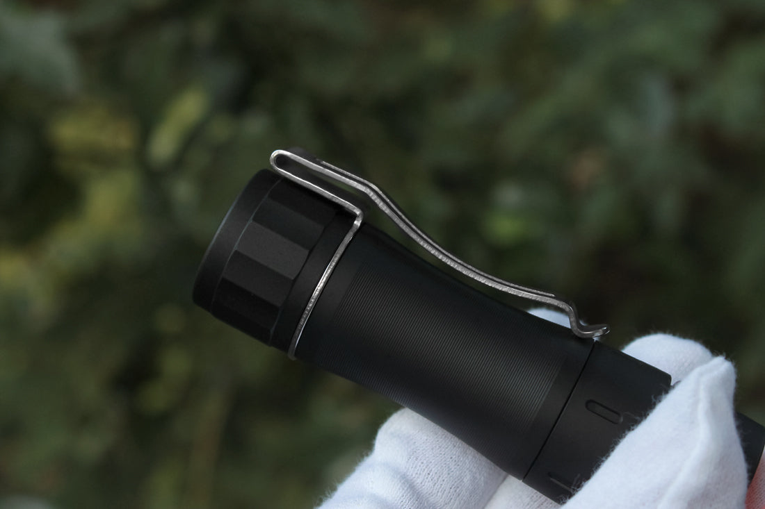 Noctigon KR4 5050SMD 2-Channel High Power Led Flashlight