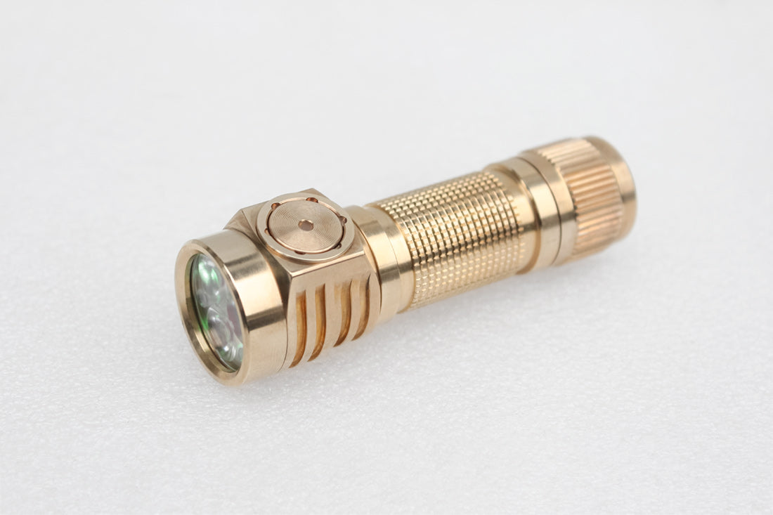 Emisar D4v2 Titanium/Copper/Brass 3CH Tripe Channel 18650 Led