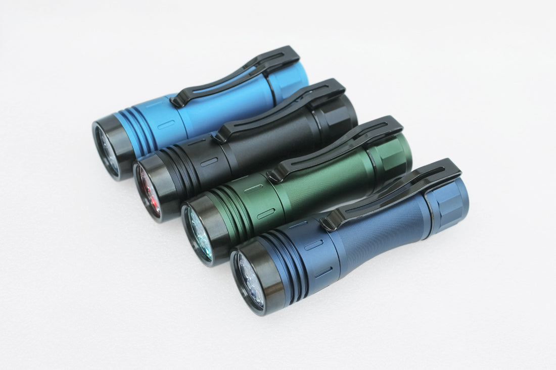 Noctigon KR4 18650 2CH 2-CH Mule High Power LED Flashlight *CUSTOM BUILT-TO-ORDER*