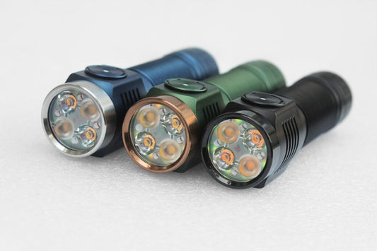 Emisar D4Kc 21700 Led Flashlight with Built-in USB-C Charging