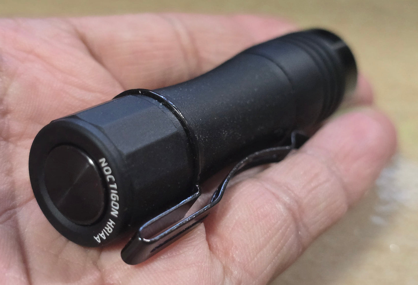 Noctigon KR1AA V1/V2 14500/AA Custom LED Flashlight