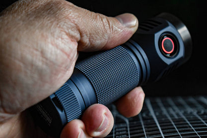 Emisar D4SV2 18 x LED Mule 2 Channel Tint Ramp *CUSTOM BUILT-TO-ORDER*