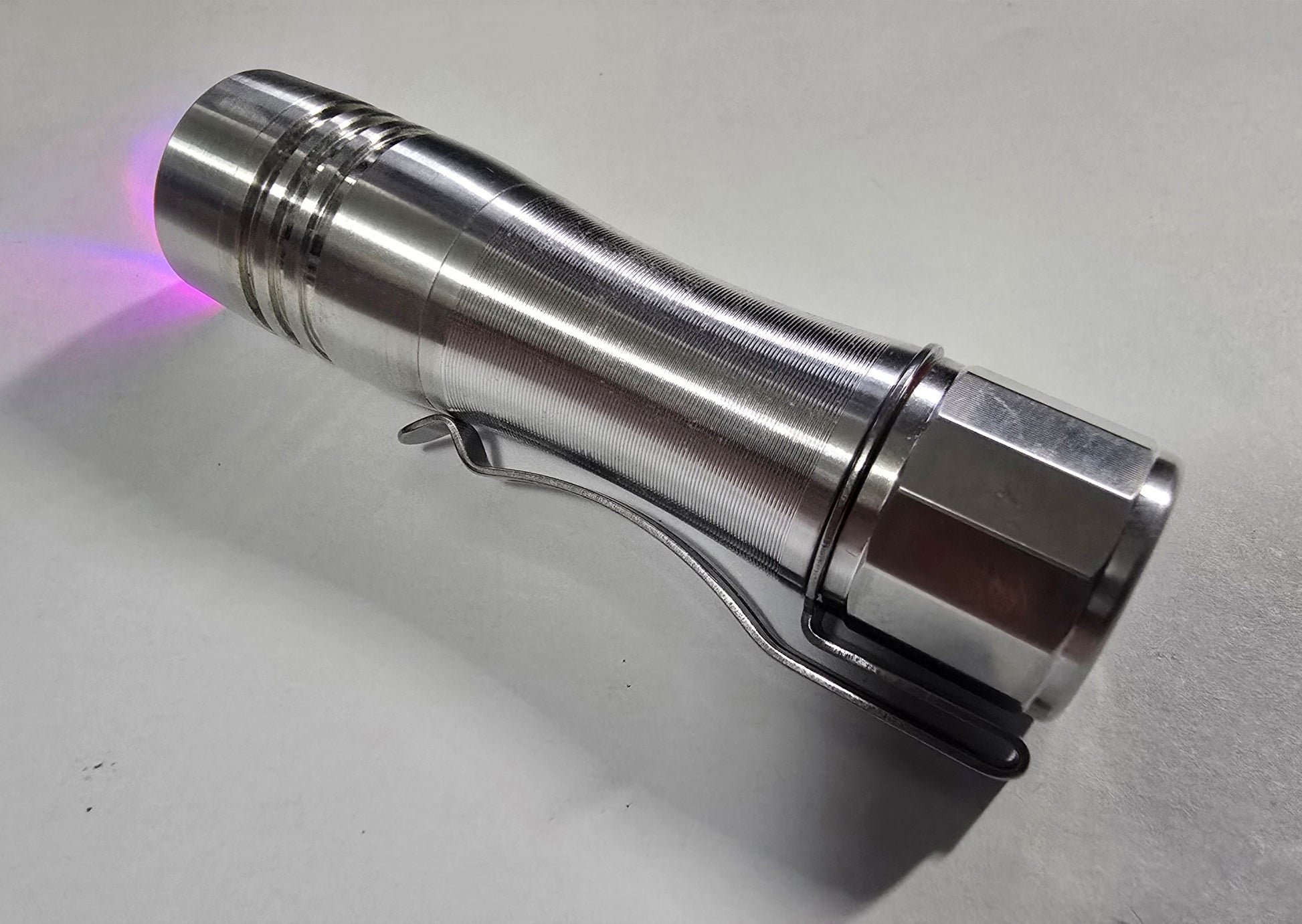 Noctigon KR1AA v1 14500/AA Custom LED Flashlight