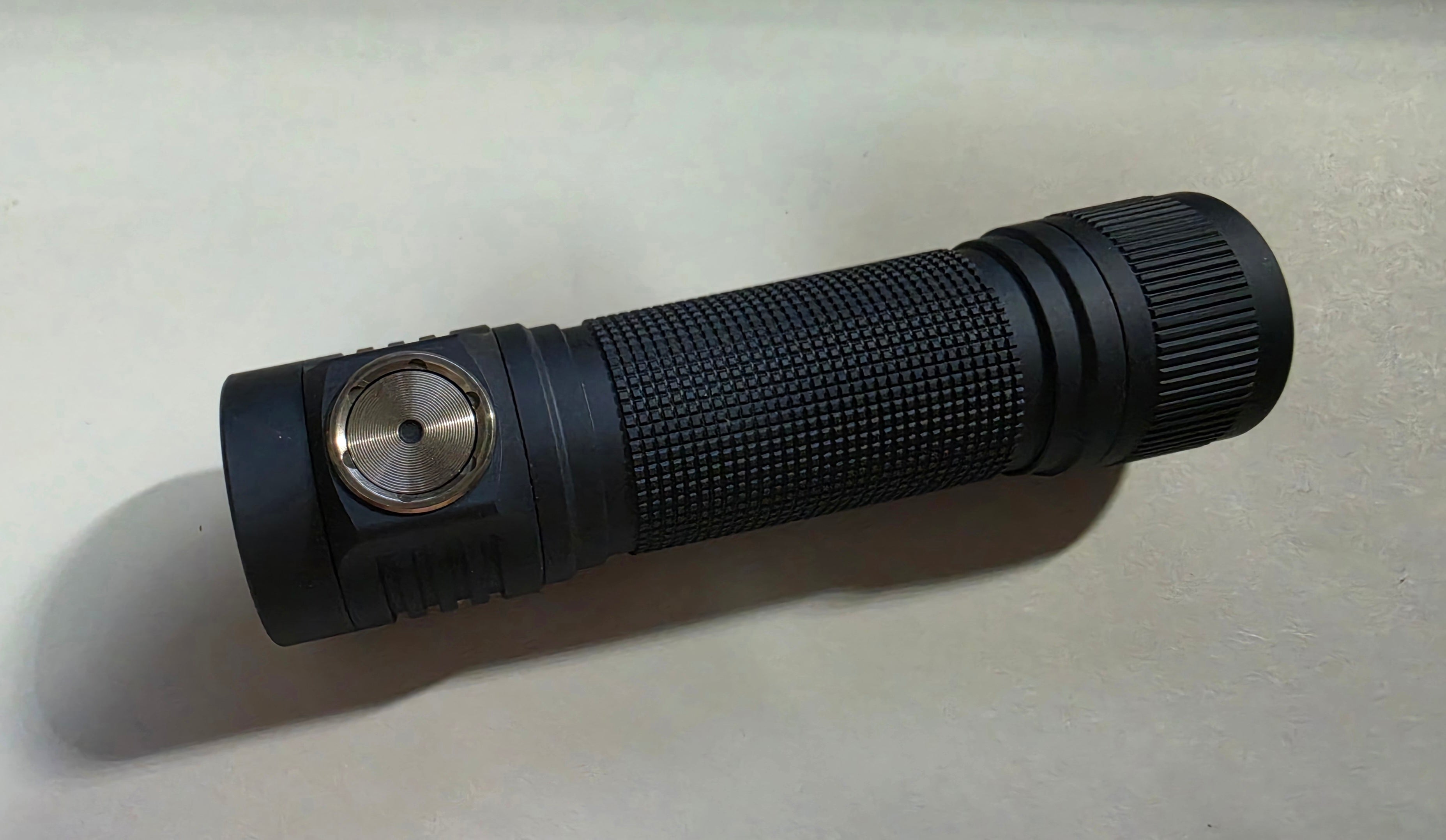 Emisar D4K 17 x LED 