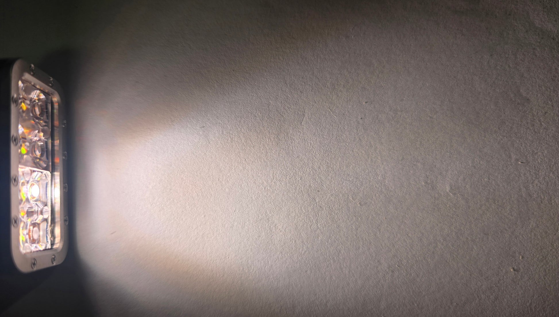 Emisar DT8K 3-CH 3CH 3535/5050SMD High Power LED Flashlight "BUILT-TO-ORDER"